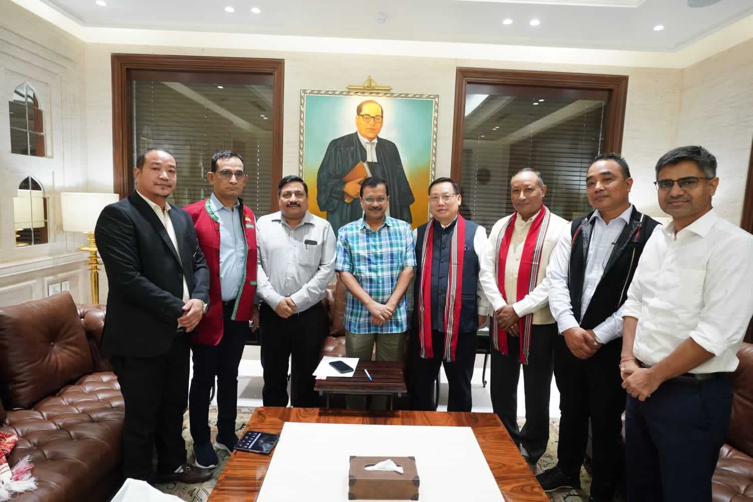 Arvind Kejriwal Meets AAP Leaders From North East | TimelineDaily