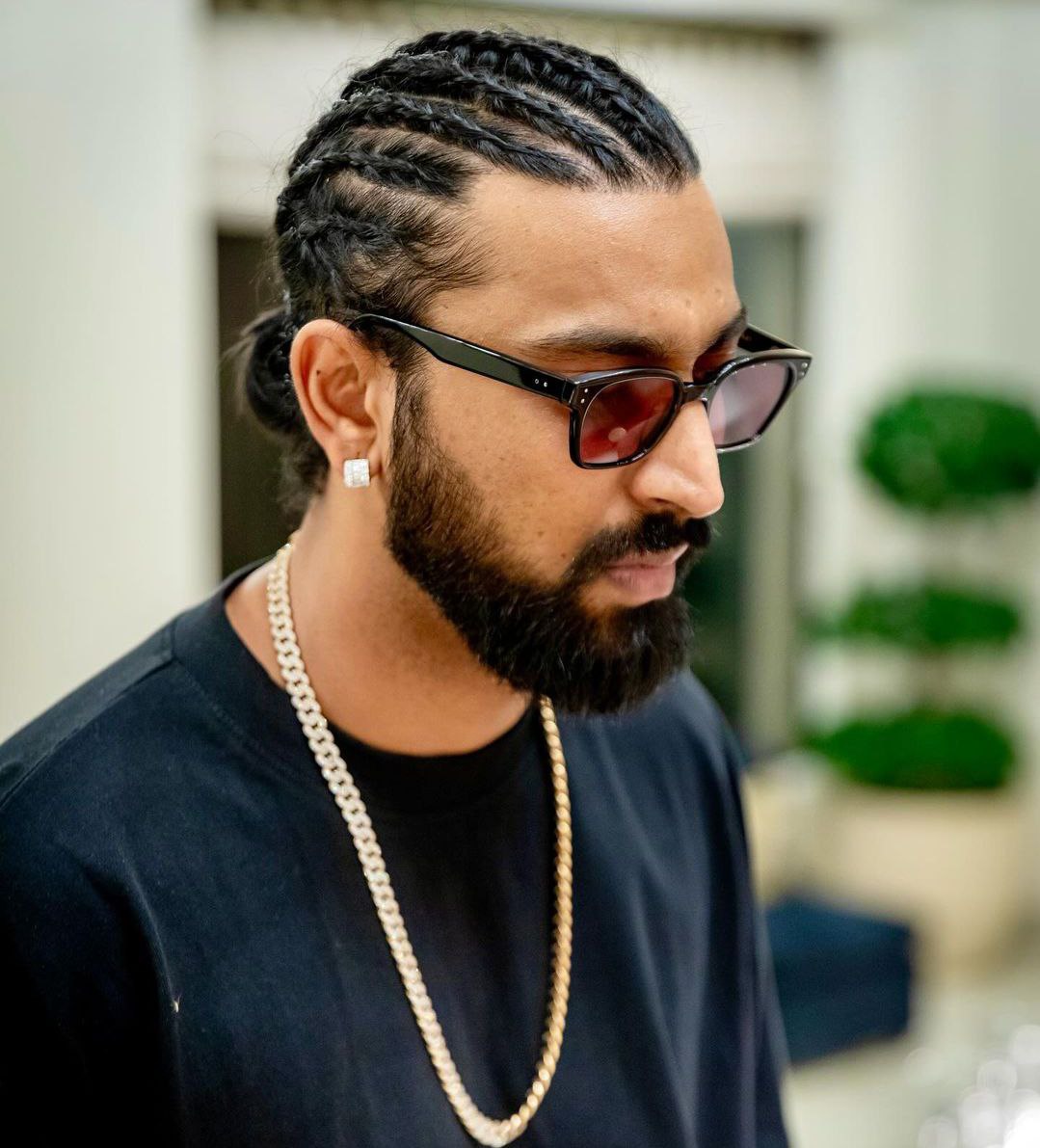 IPL 2024: Krunal Pandya Reveals Fresh New Look; Fans Compare It To ...