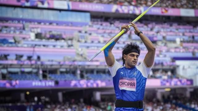 WATCH: 'Relaxed' Neeraj Chopra's Monstrous 89.34M Throw To Qualify For ...