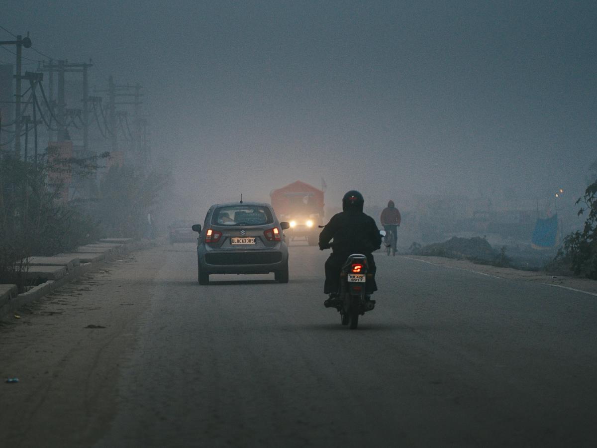 Delhi Air Quality Drops To 344, Thick Layer Of Smog Engulfs City