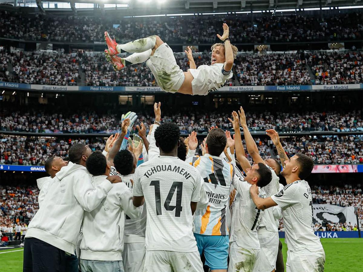 Real Madrid, Manchester United Top Forbes List Of Most Valuable ...