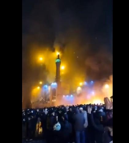 Ab Rasool Isran Protesters In Iran Set Al-Rasool Mosque Ablaze | TimelineDaily