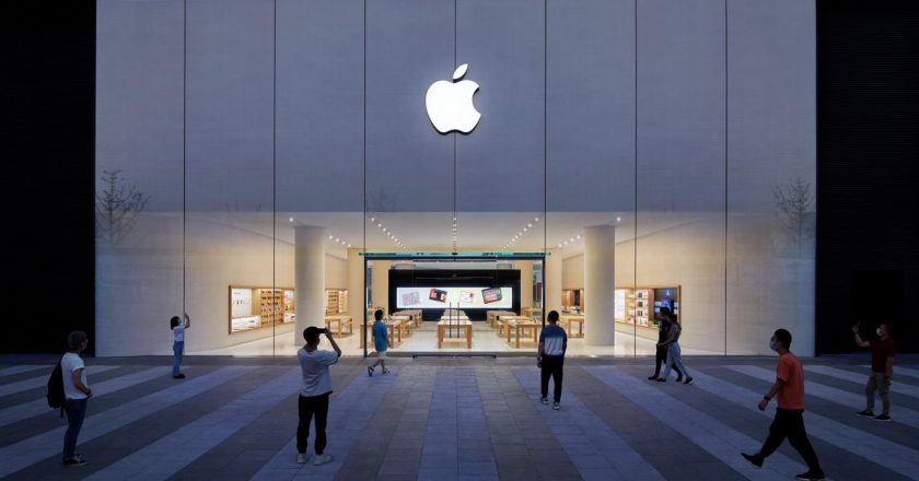 Apple Gets Nod For $110 Billion Buyback, Posts Quarterly Revenue Of $90.8 Billion